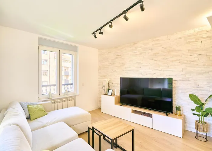 酒店 Alojamiento Plaza La Fuente Centro 萨拉曼卡